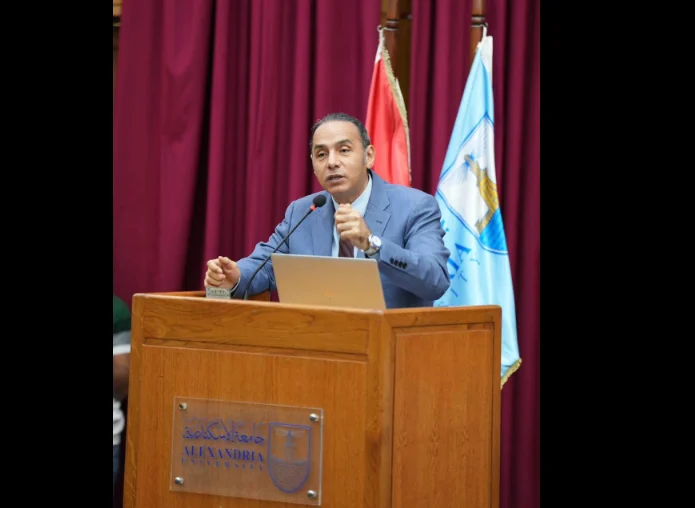 د.إسلام عزام: تعزيز الثقافة المالية يدعم قرارات الاستثمار والادخار لدى الشباب