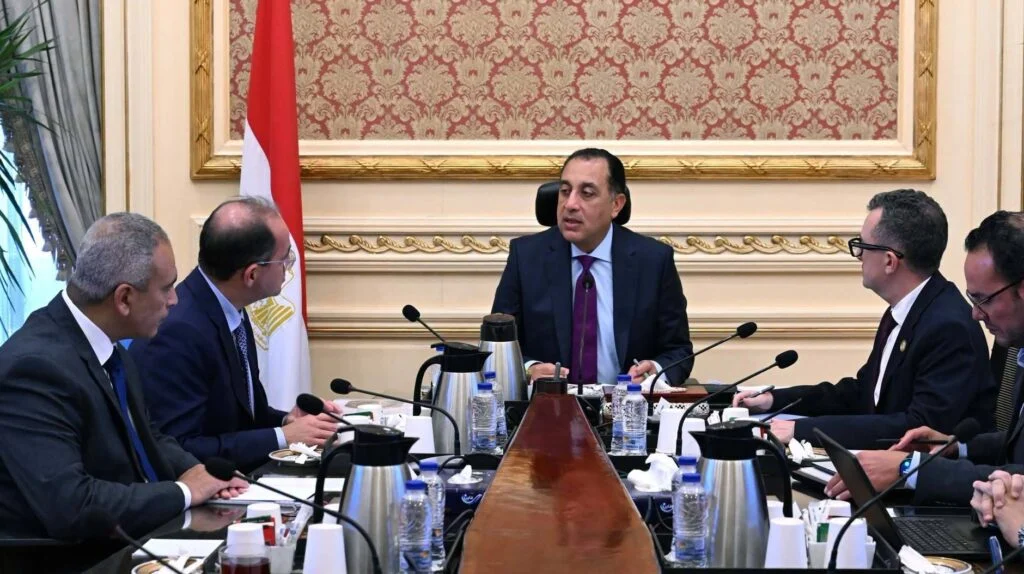 رئيس الوزراء: برنامج التحول الاقتصادي يستهدف تعزيز النمو المستدام