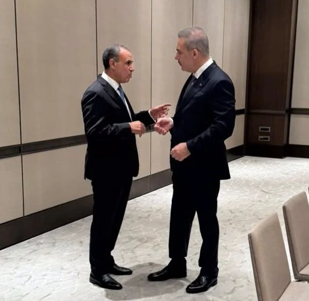 وزير الخارجية يبحث مع نظيره التركي العلاقات الثنائية والتطورات في المنطقة