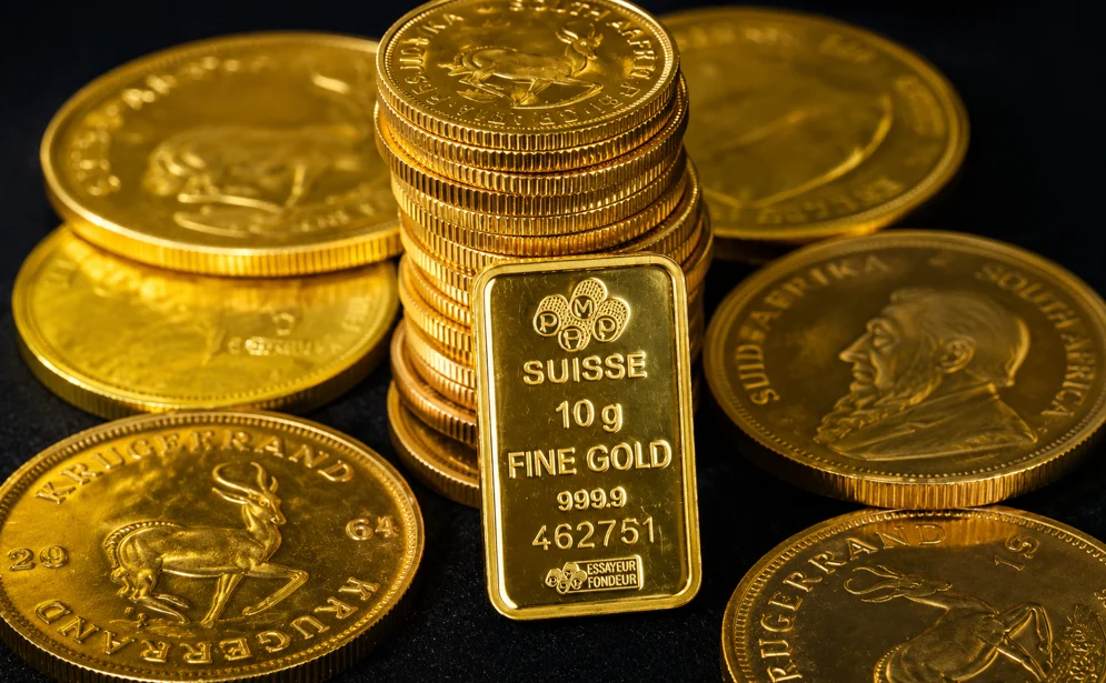 الذهب يتراجع 0.5% مع ارتفاع الدولار وعوائد السندات الأمريكية